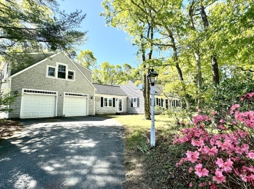 91 Hitching Post Ln, Barnstable, Massachusetts, 3 Bedrooms Bedrooms, 7 Rooms Rooms,2 BathroomsBathrooms,Residential,For Sale,Hitching Post Ln,73377974