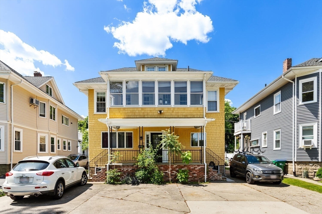 2218 Mystic Valley Pkwy, Medford, Massachusetts, 6 Bedrooms Bedrooms, 12 Rooms Rooms,3 BathroomsBathrooms,Residential Income,For Sale,Mystic Valley Pkwy,73381137