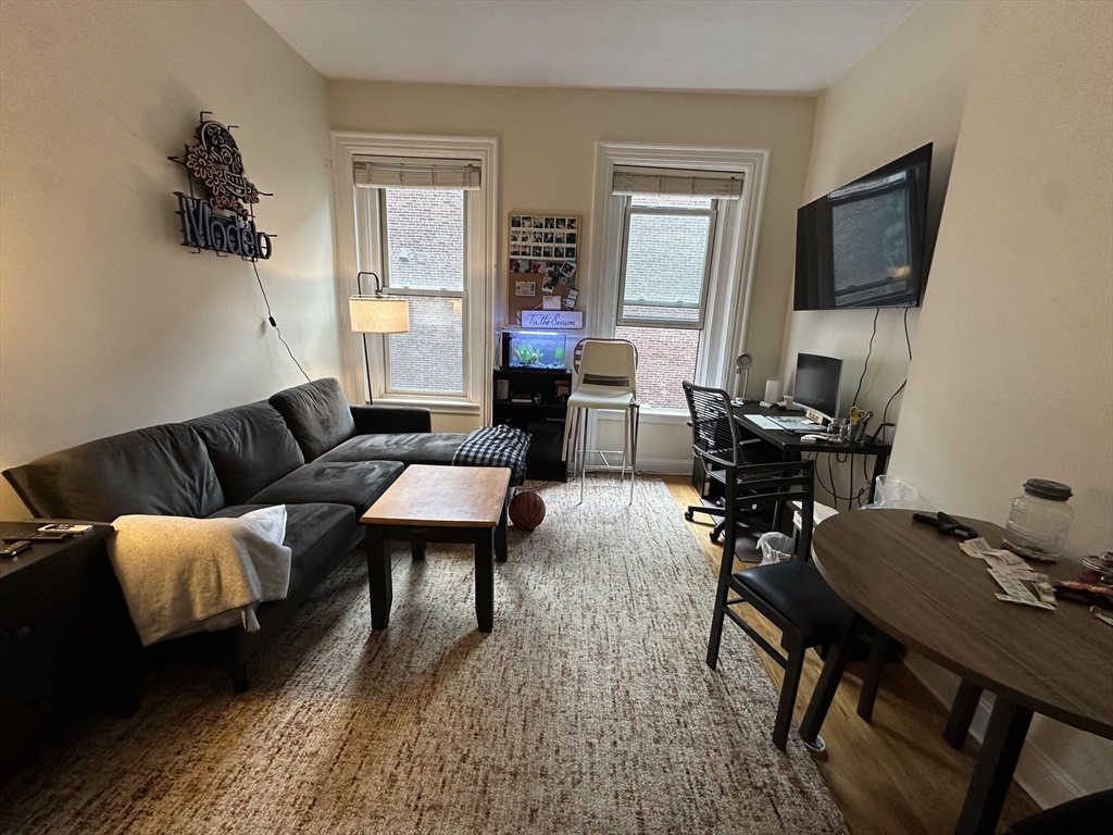 544 Columbus Ave., Boston, Massachusetts, 1 Bedroom Bedrooms, 3 Rooms Rooms,1 BathroomBathrooms,Residential Lease,For Rent,Columbus Ave.,73403979