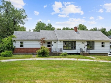 1669 Main St, Leicester, Massachusetts, 5 Bedrooms Bedrooms, 9 Rooms Rooms,2 BathroomsBathrooms,Residential Income,For Sale,Main St,73371624