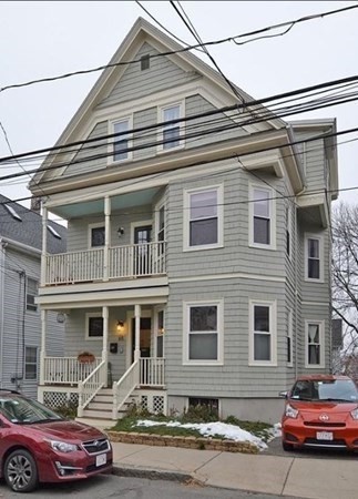 65 Hudson Street, Somerville, Massachusetts, 2 Bedrooms Bedrooms, 4 Rooms Rooms,1 BathroomBathrooms,Residential Lease,For Rent,Hudson Street,73412064