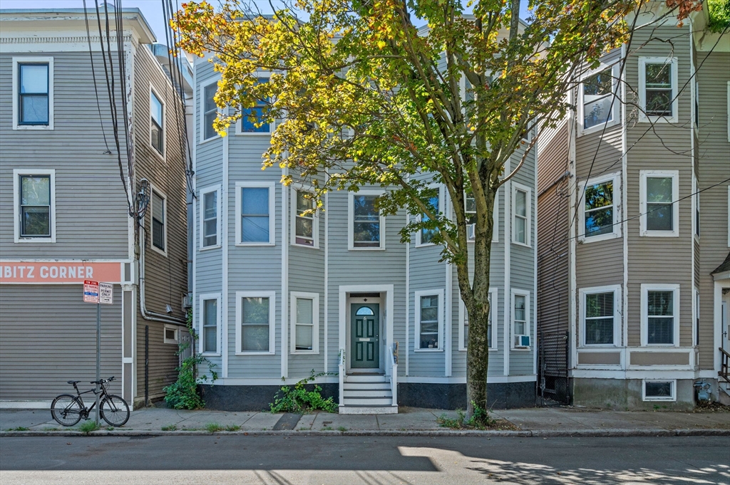 6 Bristol St, Cambridge, Massachusetts, 1 Bedroom Bedrooms, 4 Rooms Rooms,1 BathroomBathrooms,Residential Lease,For Rent,Bristol St,73426873