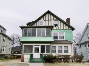 24 Longview St, Springfield, Massachusetts, 8 Bedrooms Bedrooms, 14 Rooms Rooms,3 BathroomsBathrooms,Residential Income,For Sale,Longview St,73356387