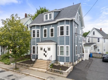 167 Charles St, Waltham, Massachusetts, 12 Bedrooms Bedrooms, 20 Rooms Rooms,7 BathroomsBathrooms,Residential Income,For Sale,Charles St,73378593