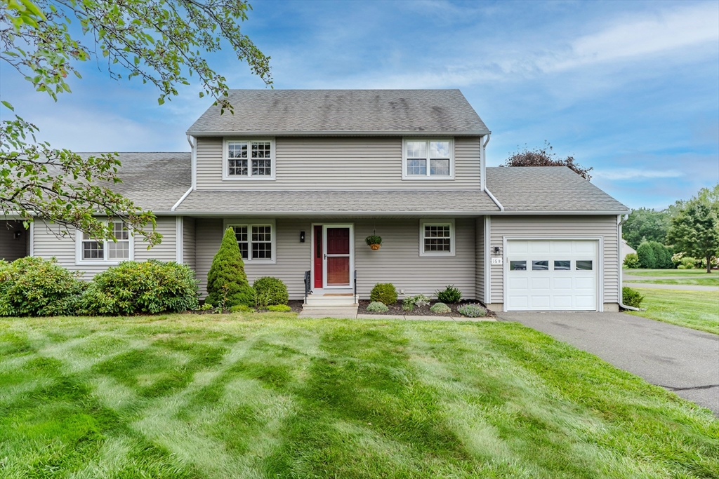 16 Duncan Dr, Deerfield, Massachusetts, 2 Bedrooms Bedrooms, 5 Rooms Rooms,1.5 BathroomsBathrooms,Residential,For Sale,Duncan Dr,73422919