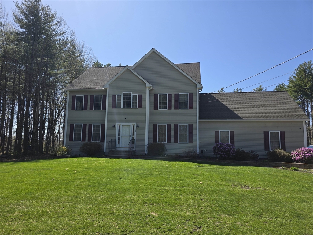 132 Bean Porridge Hill Rd, Westminster, Massachusetts, 4 Bedrooms Bedrooms, 7 Rooms Rooms,2.5 BathroomsBathrooms,Residential,For Sale,Bean Porridge Hill Rd,73373893
