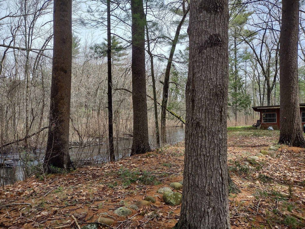 128 Kimball Rd., Amesbury, Massachusetts, 2 Bedrooms Bedrooms, 6 Rooms Rooms,Residential,For Sale,Kimball Rd.,73226786