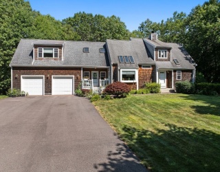 89 Songbird Dr, Dartmouth, Massachusetts, 3 Bedrooms Bedrooms, 7 Rooms Rooms,3 BathroomsBathrooms,Residential,For Sale,Songbird Dr,73407397