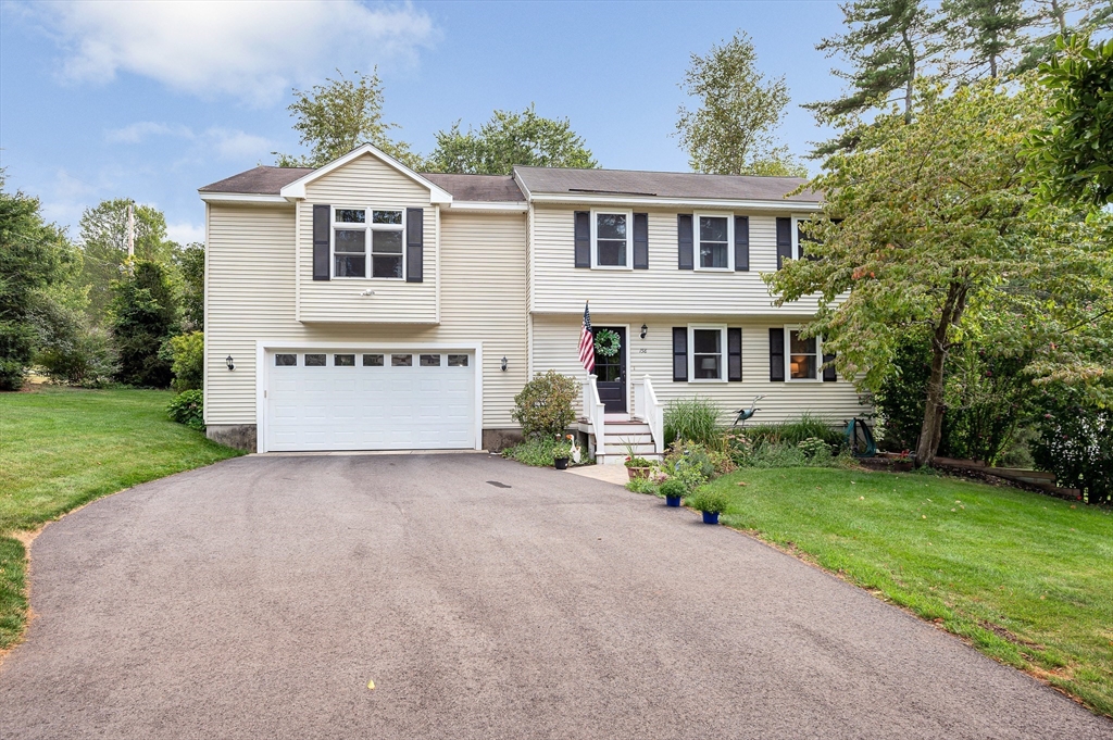 158 Lost Lake Dr, Groton, Massachusetts, 3 Bedrooms Bedrooms, 8 Rooms Rooms,1.5 BathroomsBathrooms,Residential,For Sale,Lost Lake Dr,73422599