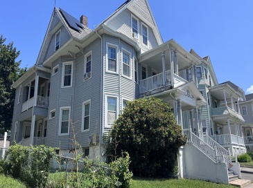 37 Chase Ave, Springfield, Massachusetts, 7 Bedrooms Bedrooms, 16 Rooms Rooms,3 BathroomsBathrooms,Residential Income,For Sale,Chase Ave,73405749