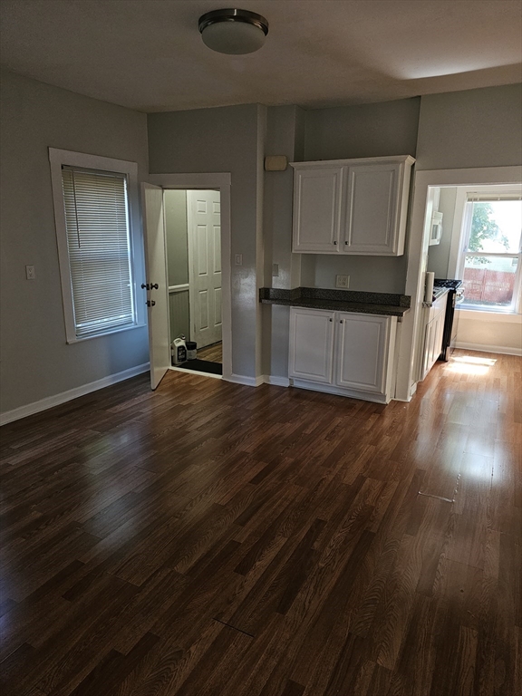 65 Addison Ave, Brockton, Massachusetts, 2 Bedrooms Bedrooms, 3 Rooms Rooms,1 BathroomBathrooms,Residential Lease,For Rent,Addison Ave,73424255