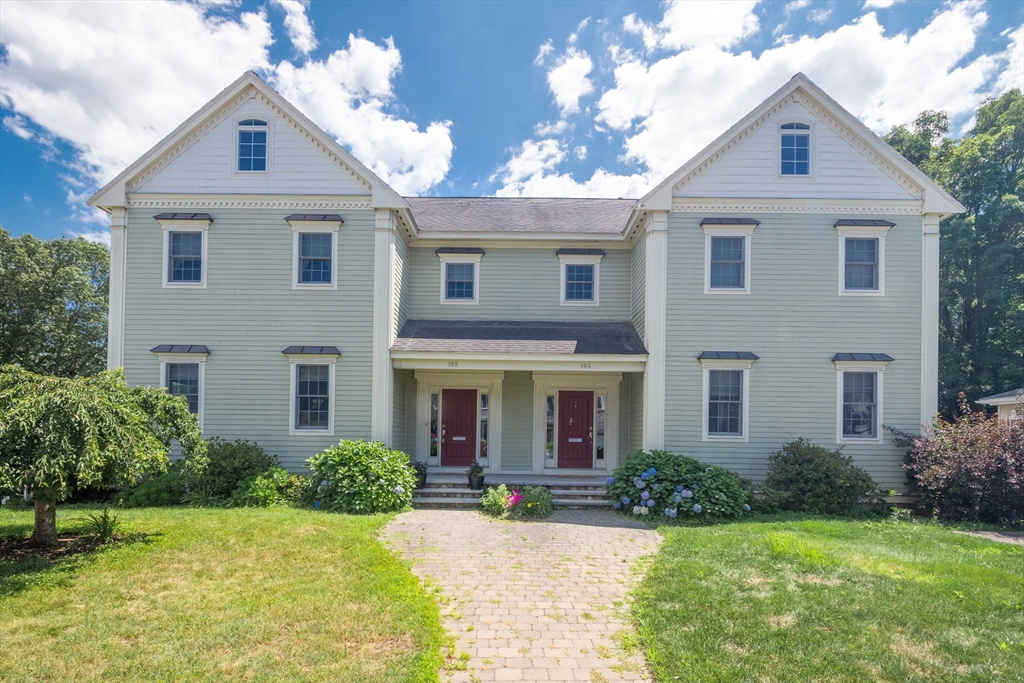 192 Cross St, Winchester, Massachusetts, 4 Bedrooms Bedrooms, 9 Rooms Rooms,3.5 BathroomsBathrooms,Residential Lease,For Rent,Cross St,73409522
