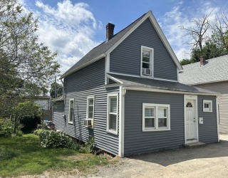 4 Mason Ct, Worcester, Massachusetts, 3 Bedrooms Bedrooms, 6 Rooms Rooms,1 BathroomBathrooms,Residential,For Sale,Mason Ct,73418839