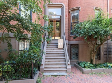 29 Worcester Sq, Boston, Massachusetts, 2 Bedrooms Bedrooms, 4 Rooms Rooms,1 BathroomBathrooms,Residential Lease,For Rent,Worcester Sq,73409160