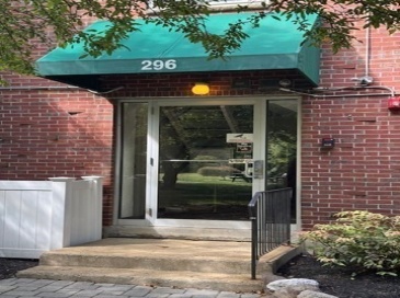 296 Commercial St, Braintree, Massachusetts, 2 Bedrooms Bedrooms, 4 Rooms Rooms,1 BathroomBathrooms,Residential Lease,For Rent,Commercial St,73421971 296 Commercial St, Braintree, Massachusetts, 2 Bedrooms Bedrooms, 4 Rooms Rooms,1 BathroomBathrooms,Residential Lease,For Rent,Commercial St,73421971