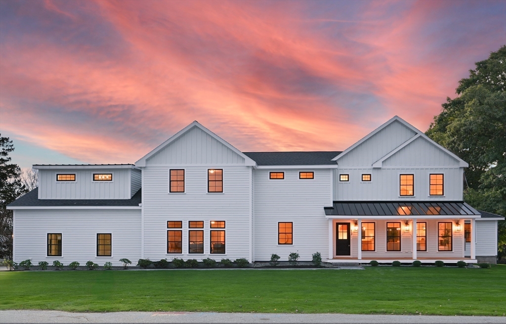 13 Alden Road, Andover, Massachusetts, 5 Bedrooms Bedrooms, 12 Rooms Rooms,4.5 BathroomsBathrooms,Residential,For Sale,Alden Road,73300281