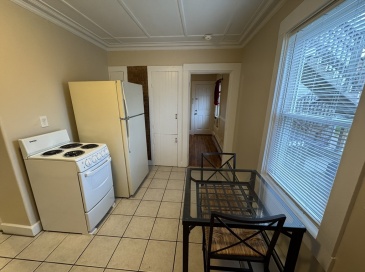 150 N. Main, Mansfield, Massachusetts, 3 Rooms Rooms,1 BathroomBathrooms,Residential Lease,For Rent,N. Main,73414946