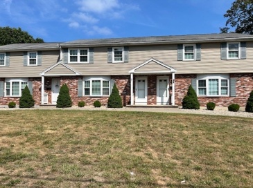 83 Emmet, Brockton, Massachusetts, 3 Bedrooms Bedrooms, 5 Rooms Rooms,1.5 BathroomsBathrooms,Residential Lease,For Rent,Emmet,73420227