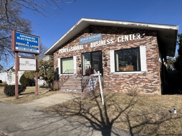 862 Ashley Blvd, New Bedford, Massachusetts, ,Commercial Lease,For Rent,Ashley Blvd,73436080