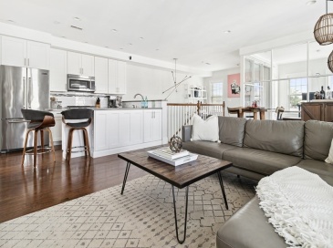 330 Dorchester Street, Boston, Massachusetts, 1 Bedroom Bedrooms, 3 Rooms Rooms,1.5 BathroomsBathrooms,Residential Lease,For Rent,Dorchester Street,73419576