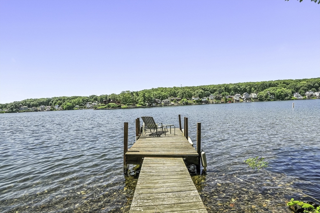 35 Canna Dr, Shrewsbury, Massachusetts, 3 Bedrooms Bedrooms, 6 Rooms Rooms,1 BathroomBathrooms,Residential Lease,For Rent,Canna Dr,73414731