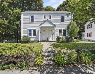 163-165 Saint Nicholas Ave, Worcester, Massachusetts, 4 Bedrooms Bedrooms, 10 Rooms Rooms,2 BathroomsBathrooms,Residential Income,For Sale,Saint Nicholas Ave,73422269