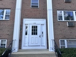 238 Rock Street, Norwood, Massachusetts, 2 Bedrooms Bedrooms, 4 Rooms Rooms,1 BathroomBathrooms,Residential Lease,For Rent,Rock Street,73427401