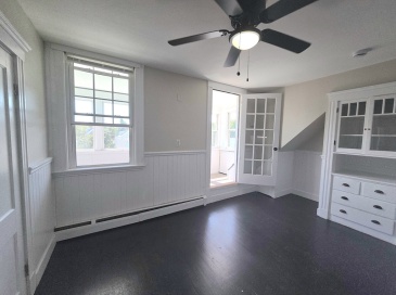 48 Prince Street, Salem, Massachusetts, 3 Bedrooms Bedrooms, 5 Rooms Rooms,1 BathroomBathrooms,Residential Lease,For Rent,Prince Street,73421467