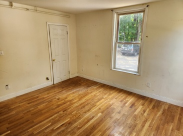 16 Centennial Place, Framingham, Massachusetts, 1 Bedroom Bedrooms, 3 Rooms Rooms,1 BathroomBathrooms,Residential Lease,For Rent,Centennial Place,73327635