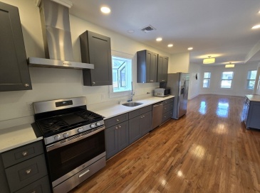 9-11 Emerald, Medford, Massachusetts, 3 Bedrooms Bedrooms, 9 Rooms Rooms,2.5 BathroomsBathrooms,Residential Lease,For Rent,Emerald,73419148 9-11 Emerald, Medford, Massachusetts, 3 Bedrooms Bedrooms, 9 Rooms Rooms,2.5 BathroomsBathrooms,Residential Lease,For Rent,Emerald,73419148