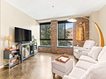 357 Commercial St, Boston, Massachusetts, 1 Bedroom Bedrooms, 4 Rooms Rooms,1 BathroomBathrooms,Residential Lease,For Rent,Commercial St,73434018 357 Commercial St, Boston, Massachusetts, 1 Bedroom Bedrooms, 4 Rooms Rooms,1 BathroomBathrooms,Residential Lease,For Rent,Commercial St,73434018