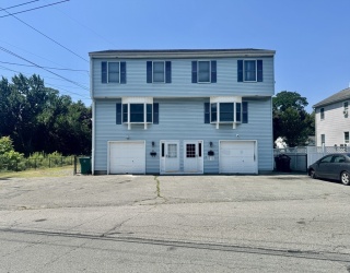 79-81 Eugene St, Lowell, Massachusetts, 4 Bedrooms Bedrooms, 8 Rooms Rooms,3 BathroomsBathrooms,Residential Income,For Sale,Eugene St,73418624