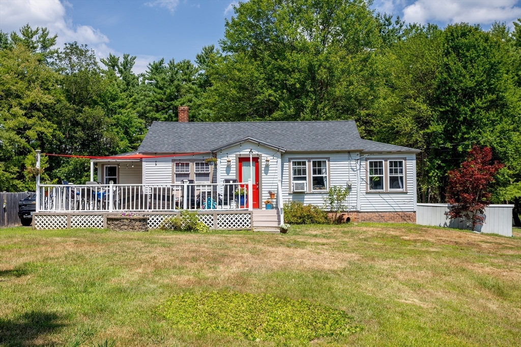 2 Pond Rd, Templeton, Massachusetts, 2 Bedrooms Bedrooms, 6 Rooms Rooms,1 BathroomBathrooms,Residential,For Sale,Pond Rd,73416142