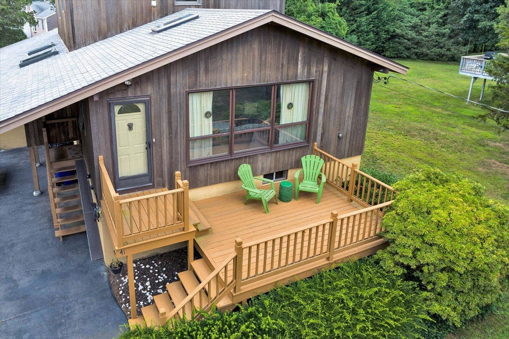 41 Kenwood Rd, Bourne, Massachusetts, 3 Bedrooms Bedrooms, 6 Rooms Rooms,2 BathroomsBathrooms,Residential,For Sale,Kenwood Rd,73276386