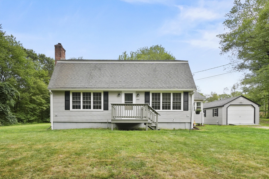 341 Central Turnpike Road, Sutton, Massachusetts, 3 Bedrooms Bedrooms, 7 Rooms Rooms,2 BathroomsBathrooms,Residential,For Sale,Central Turnpike Road,73421748