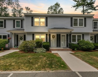 3 West Pine, Plaistow, New Hampshire, 2 Bedrooms Bedrooms, 4 Rooms Rooms,1.5 BathroomsBathrooms,Residential,For Sale,West Pine,73415020