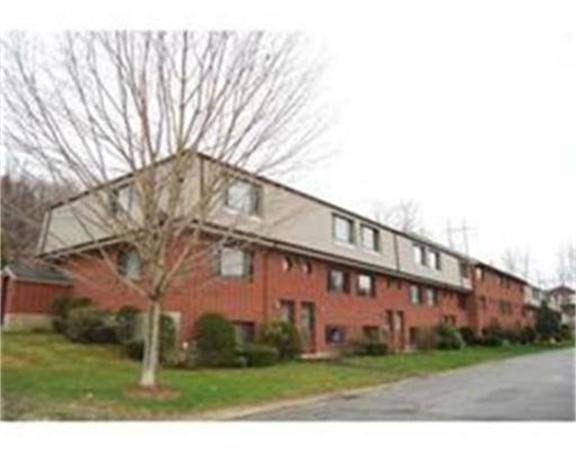 418 Farrwood Dr, Haverhill, Massachusetts, 2 Bedrooms Bedrooms, 5 Rooms Rooms,2 BathroomsBathrooms,Residential Lease,For Rent,Farrwood Dr,73419947