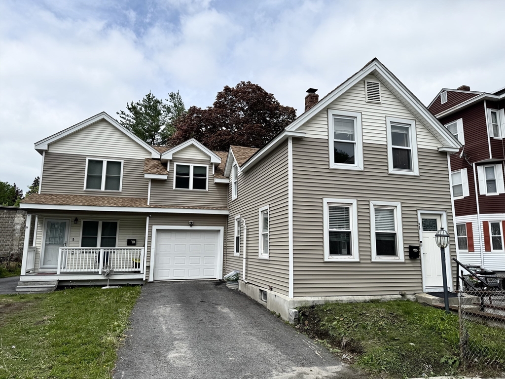 34 Cutler St, Worcester, Massachusetts, 3 Bedrooms Bedrooms, 7 Rooms Rooms,1.5 BathroomsBathrooms,Residential Lease,For Rent,Cutler St,73377428