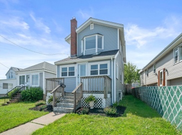 807 Sea Street, Quincy, Massachusetts, 3 Bedrooms Bedrooms, 8 Rooms Rooms,1.5 BathroomsBathrooms,Residential,For Sale,Sea Street,73400037