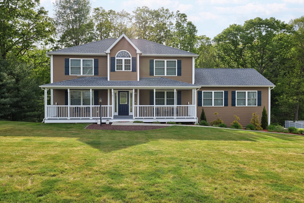 66 Eagle Dr, Dudley, Massachusetts, 4 Bedrooms Bedrooms, 8 Rooms Rooms,3 BathroomsBathrooms,Residential,For Sale,Eagle Dr,73380813