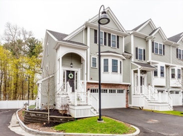 15 Audubon Way, Canton, Massachusetts, 4 Bedrooms Bedrooms, 7 Rooms Rooms,4.5 BathroomsBathrooms,Residential,For Sale,Audubon Way,73363506