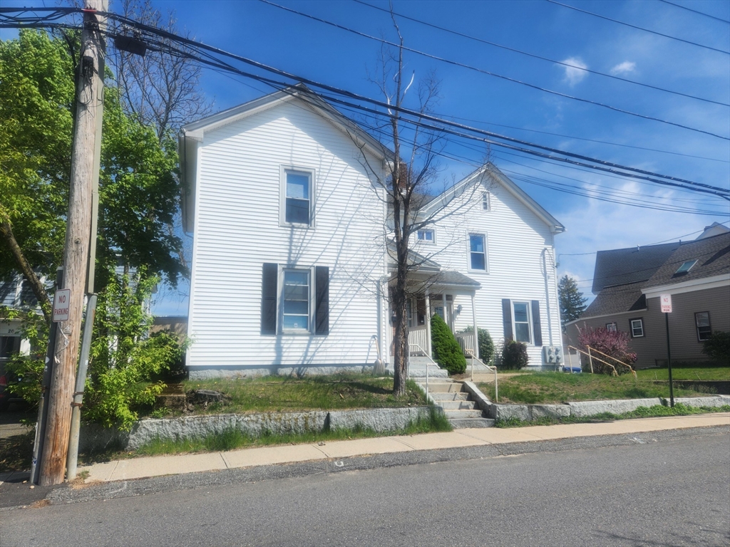 30 Mount Pleasant Avenue, Leominster, Massachusetts, 2 Bedrooms Bedrooms, 4 Rooms Rooms,1 BathroomBathrooms,Residential Lease,For Rent,Mount Pleasant Avenue,73423210