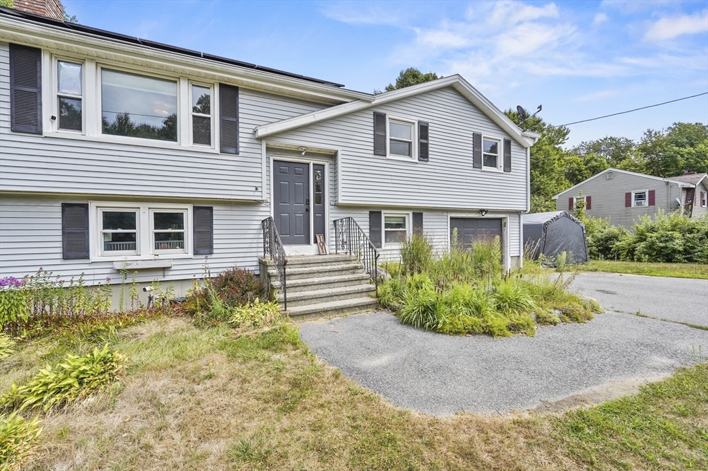 101 W Main St, Westminster, Massachusetts, 3 Bedrooms Bedrooms, 10 Rooms Rooms,2 BathroomsBathrooms,Residential,For Sale,W Main St,73421247