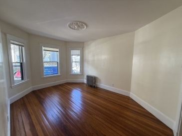 16 Raven St., Boston, Massachusetts, 2 Bedrooms Bedrooms, 5 Rooms Rooms,1 BathroomBathrooms,Residential Lease,For Rent,Raven St.,73433735