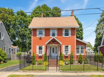 29 Prospect Street, Saugus, Massachusetts, 4 Bedrooms Bedrooms, 8 Rooms Rooms,2.5 BathroomsBathrooms,Residential,For Sale,Prospect Street,73410661