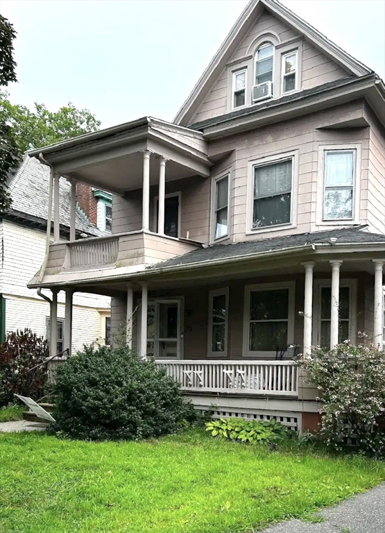 93 Garfield St, Springfield, Massachusetts, 7 Bedrooms Bedrooms, 15 Rooms Rooms,3.5 BathroomsBathrooms,Residential Income,For Sale,Garfield St,73415542