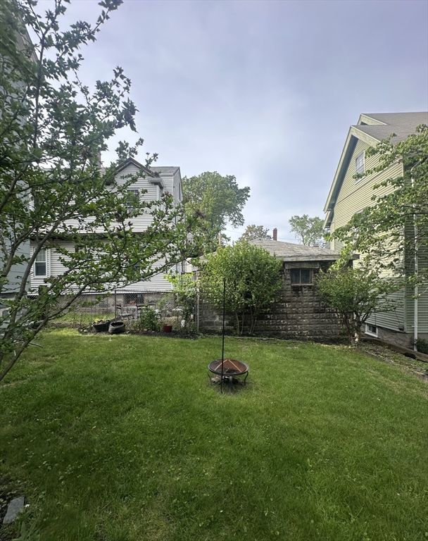 31 Hobson St, Boston, Massachusetts, 3 Bedrooms Bedrooms, 7 Rooms Rooms,1 BathroomBathrooms,Residential Lease,For Rent,Hobson St,73407866