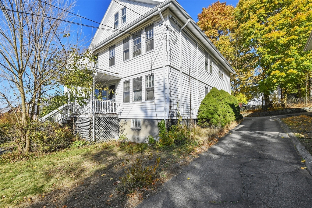 14-16 Pond St, Boston, Massachusetts, 4 Bedrooms Bedrooms, 10 Rooms Rooms,2 BathroomsBathrooms,Residential Income,For Sale,Pond St,73311233