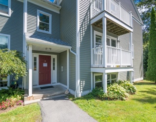 48 Evergreen Rd, Northampton, Massachusetts, 2 Bedrooms Bedrooms, 4 Rooms Rooms,1.5 BathroomsBathrooms,Residential,For Sale,Evergreen Rd,73420420