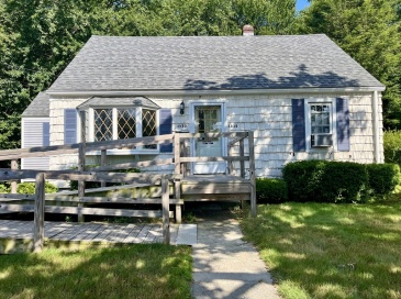 1030 W Boylston St, Worcester, Massachusetts, 4 Bedrooms Bedrooms, 6 Rooms Rooms,1.5 BathroomsBathrooms,Residential,For Sale,W Boylston St,73408956 1030 W Boylston St, Worcester, Massachusetts, 4 Bedrooms Bedrooms, 6 Rooms Rooms,1.5 BathroomsBathrooms,Residential,For Sale,W Boylston St,73408956